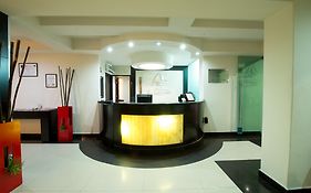 Hotel Portonovo Plaza Malecon